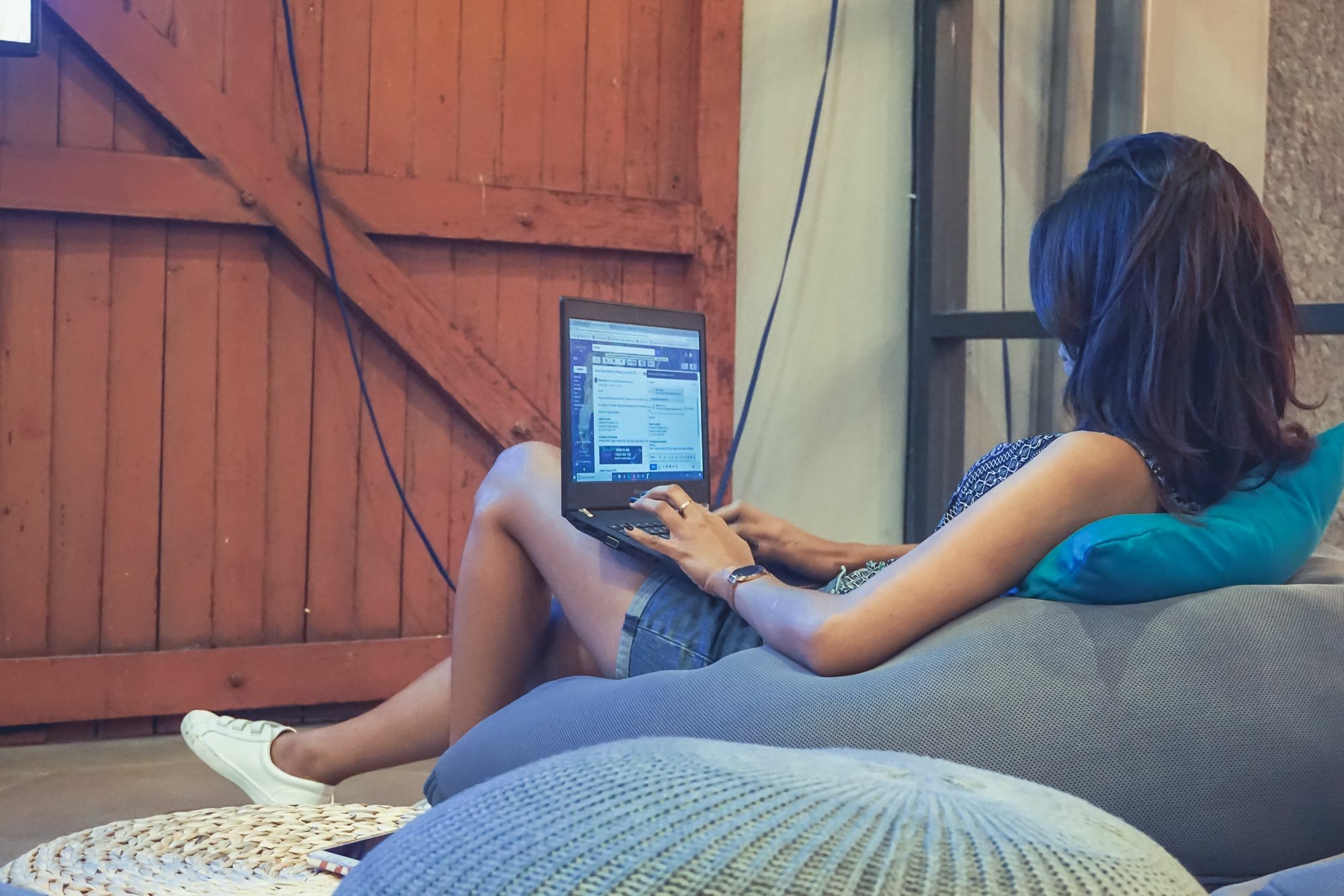 Nomad Hostel Kemang Giacarta Esterno foto